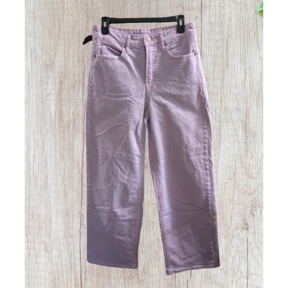 pink Old Navy Sky-Hi Wide Leg jeans in a women's size 4 Petite.